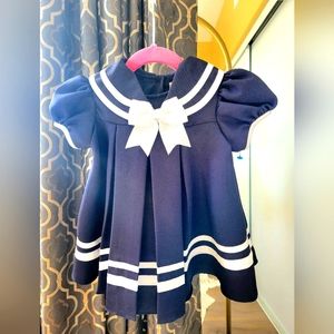 Todler dress size 3-6mo